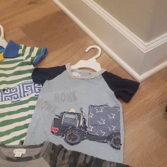 MudPie Bundle - Picture 4 of 8